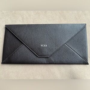Tumi travel wallet/pouch